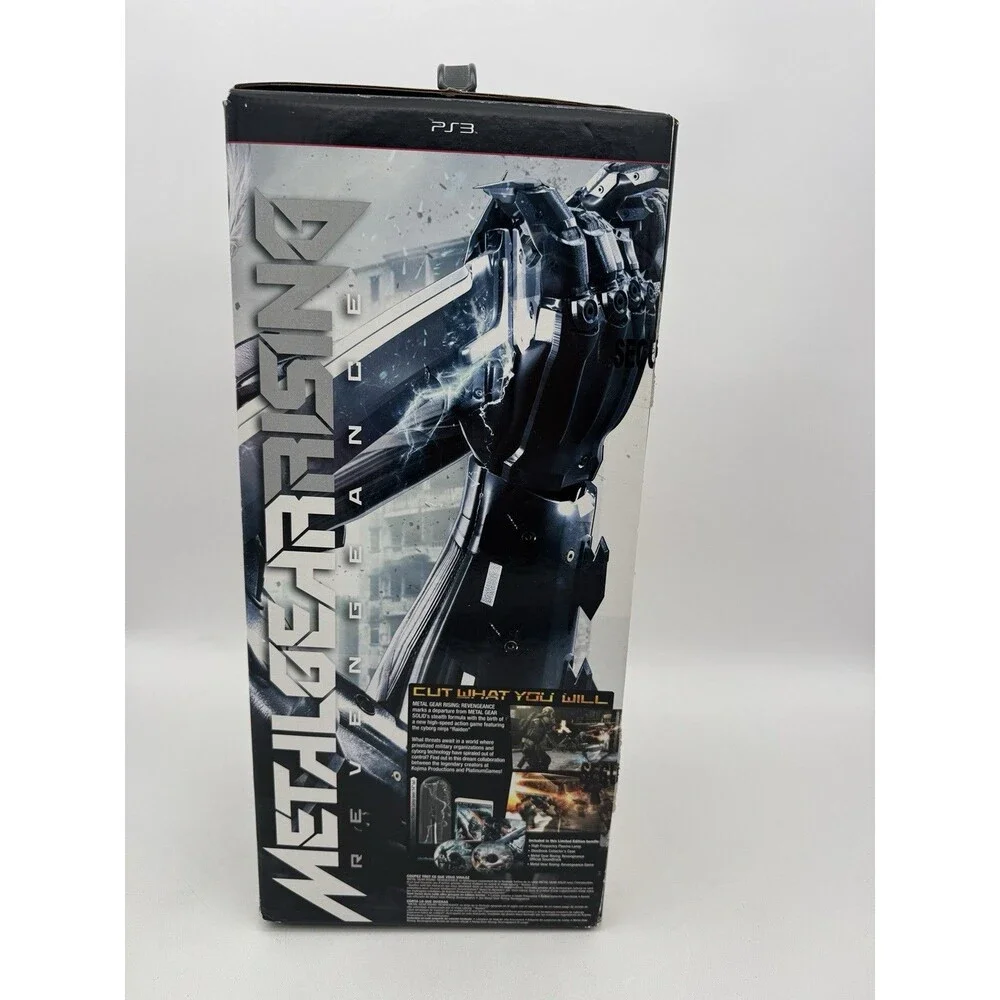 Metal Gear Rising Revengeance Limited Edition Xbox 360 Konami plasma Lamp
